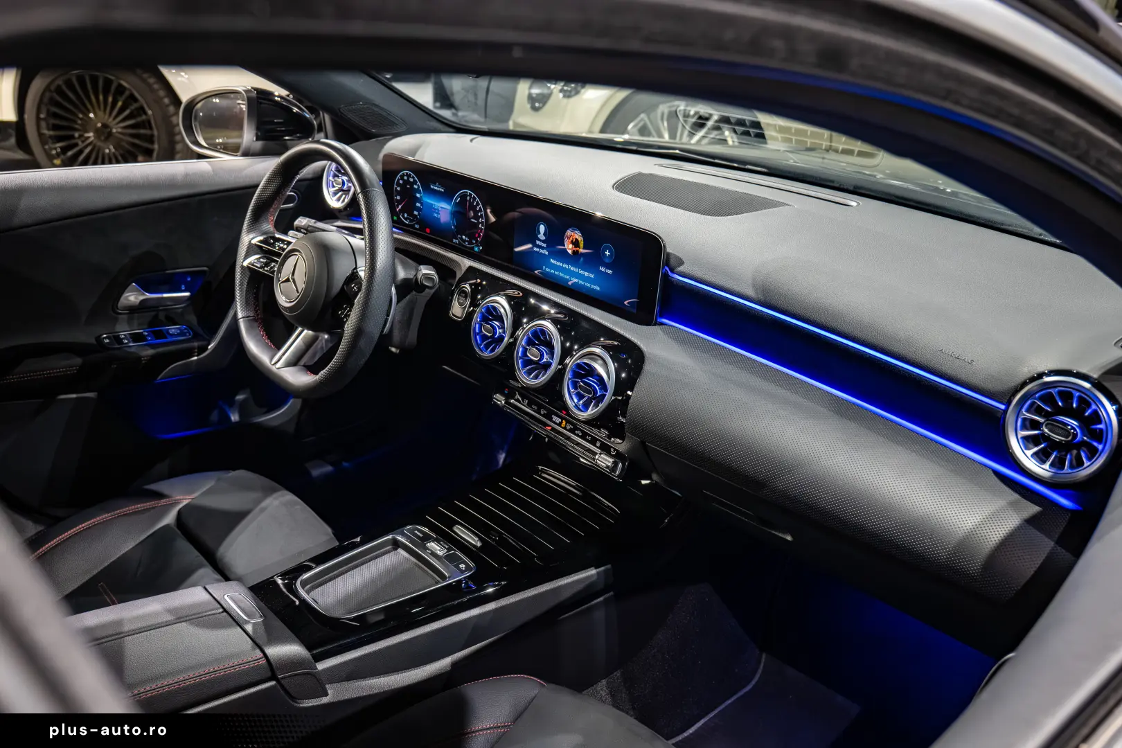 MERCEDES BENZ A 250E