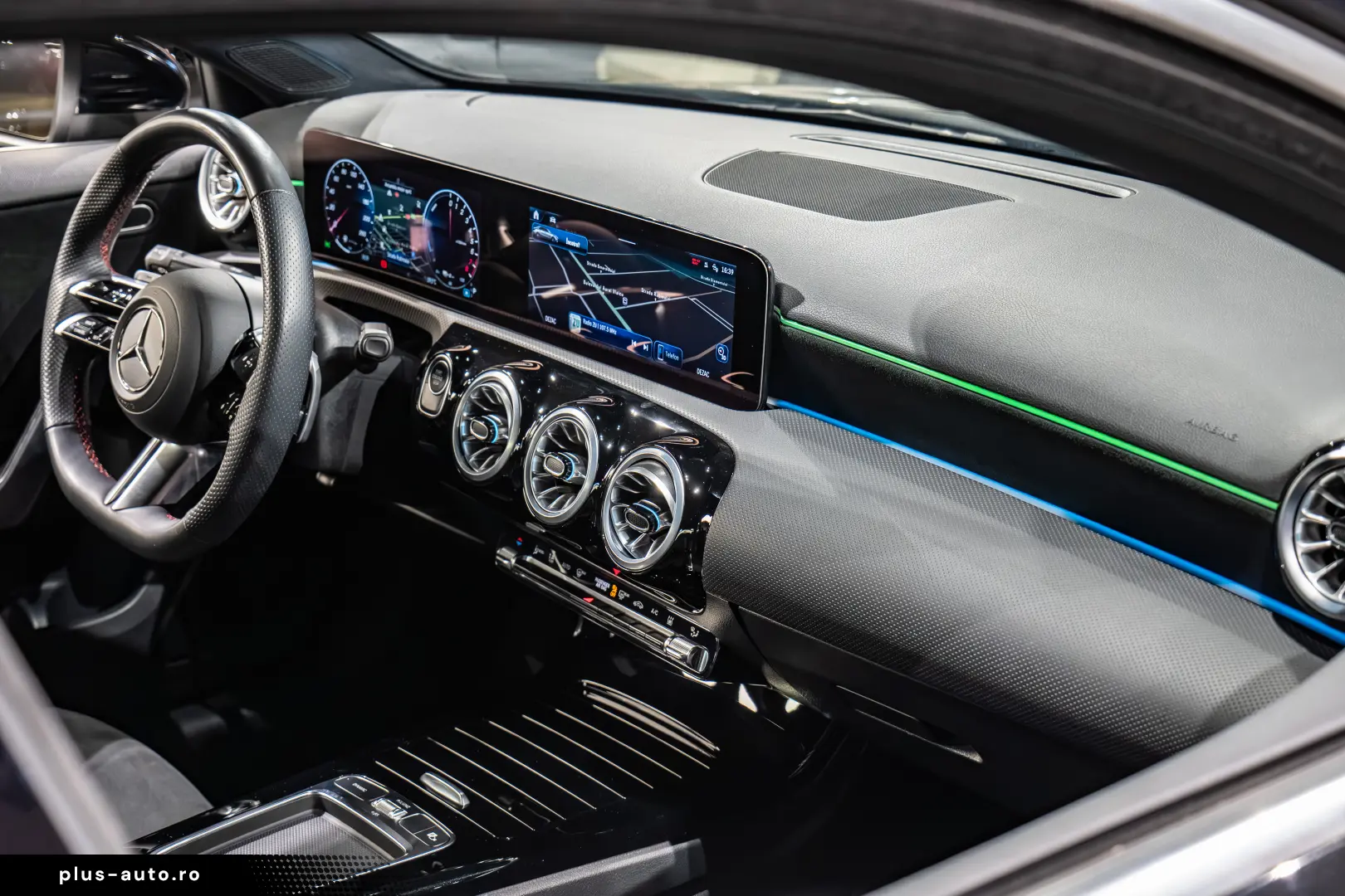 MERCEDES BENZ A 250E