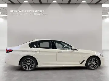 BMW 530e Limousine M Sport Harman K LiveCockpitProf