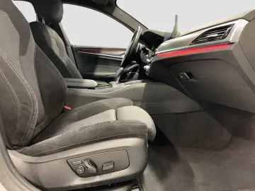 BMW 530e Limousine M Sport Harman K LiveCockpitProf