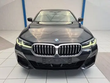 BMW 530 e M Sport   ACC   HUD   SIDE   LANE