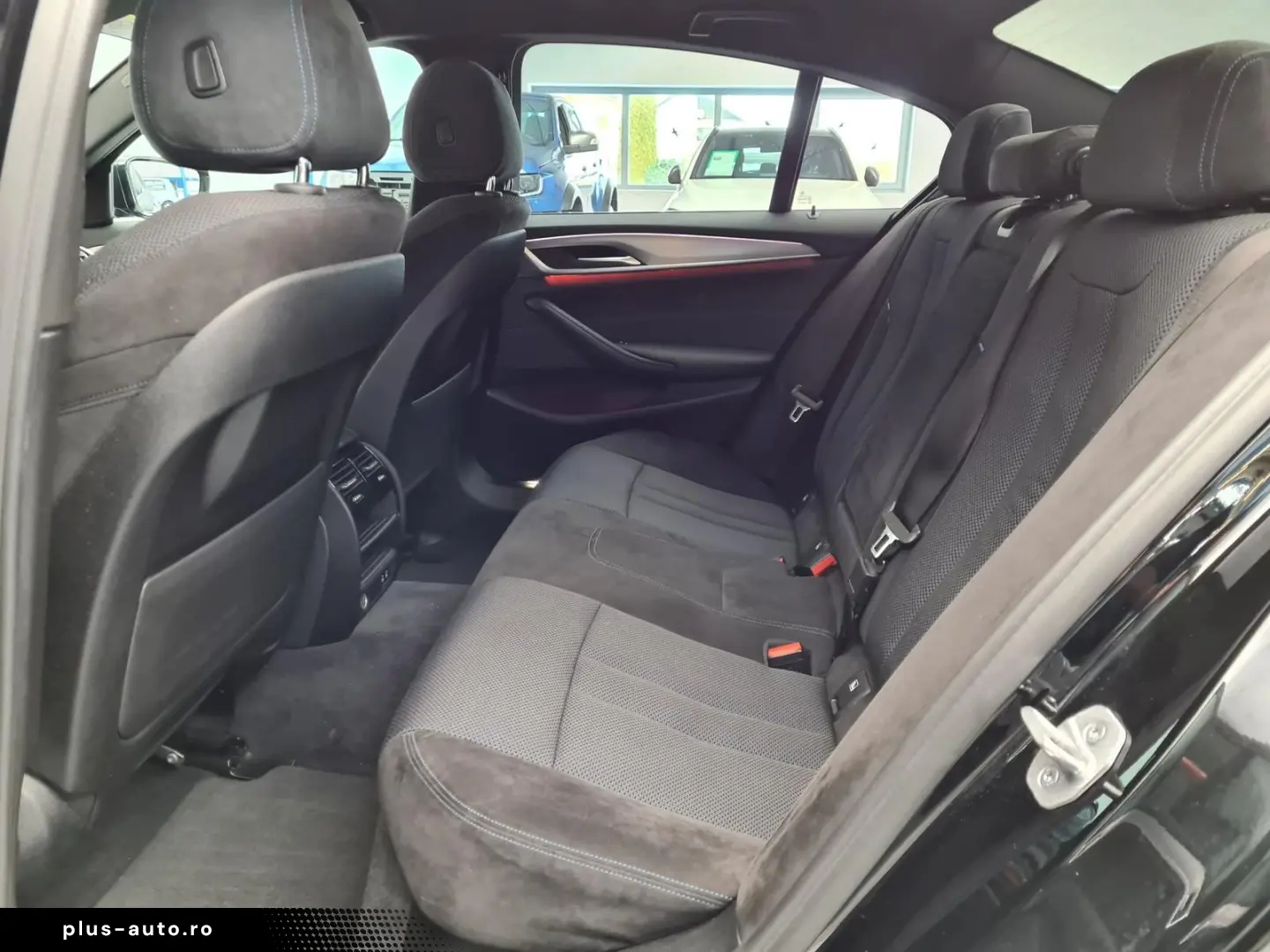 BMW 530 e M Sport   ACC   HUD   SIDE   LANE