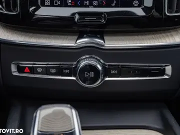 Volvo XC 60 Recharge T6 Twin Engine eAWD