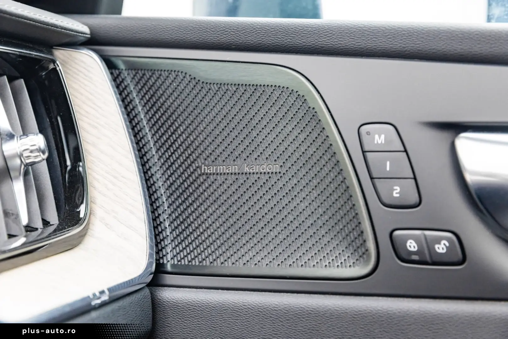 Volvo XC 60 Recharge T6 Twin Engine eAWD