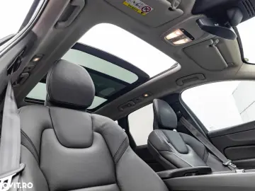 Volvo XC 60 Recharge T6 Twin Engine eAWD