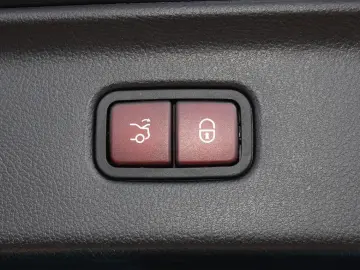 MERCEDES-BENZ S 580 e 4MATIC Limousine AUT Bel.Sitz Leder