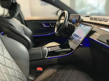 MERCEDES-BENZ S 400 d 4M Pano AIRMATIC DISTRO