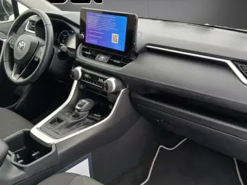 Toyota RAV4 2 5 Hybrid Automatik