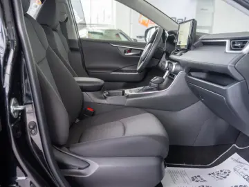 Toyota RAV4 2 5 Hybrid Automatik