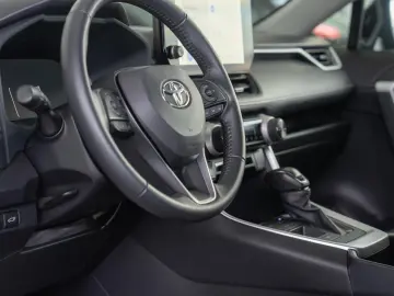 Toyota RAV4 2 5 Hybrid Automatik