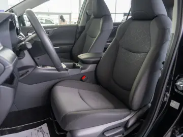 Toyota RAV4 2 5 Hybrid Automatik