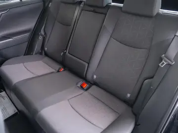 Toyota RAV4 2 5 Hybrid Automatik