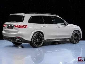 MERCEDES-BENZ GLS 450 d AMG Ultimate TV Alpine Grey 23  Pano