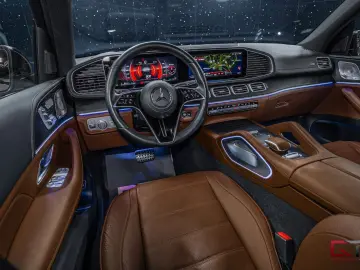 MERCEDES-BENZ GLS 450 d AMG Ultimate TV Alpine Grey 23  Pano