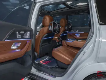 MERCEDES-BENZ GLS 450 d AMG Ultimate TV Alpine Grey 23  Pano