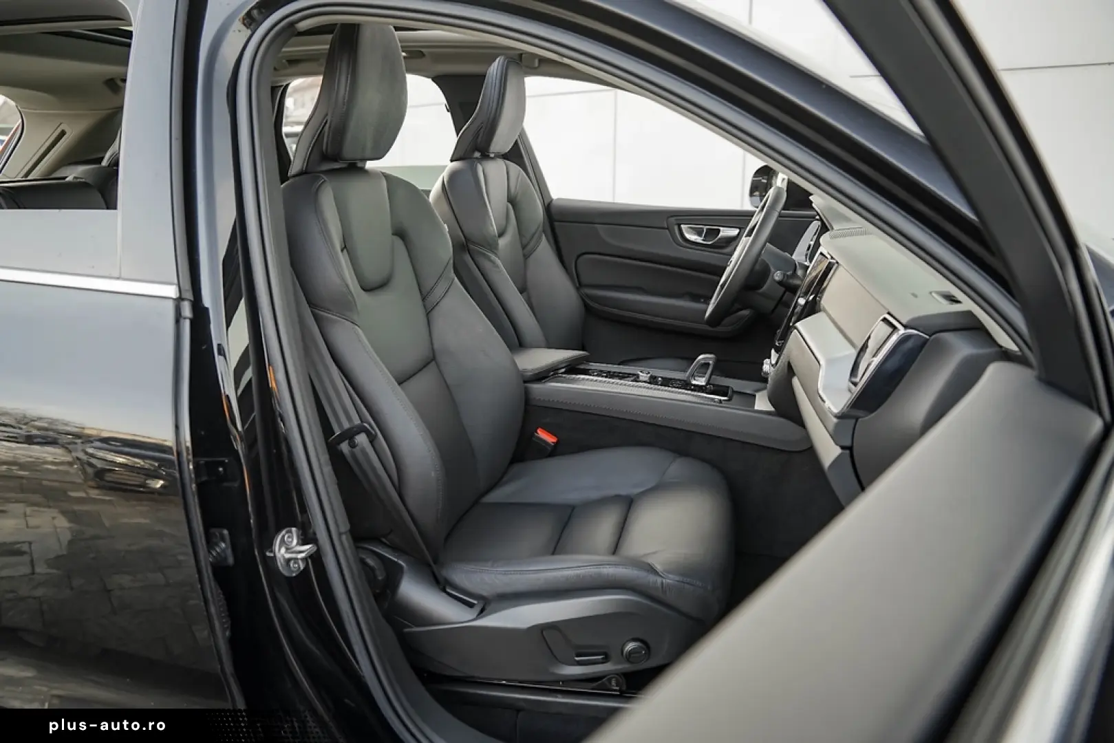 Volvo XC 60 Recharge T6 Twin Engine eAWD