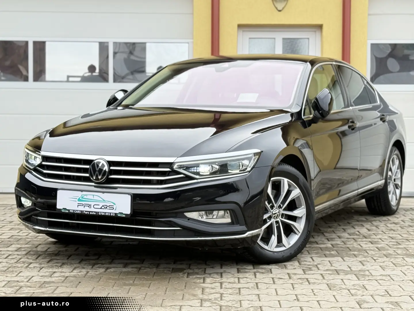 Volkswagen Passat B8 Highline - 2.0tdi   DSG   Facelift