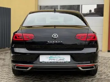 Volkswagen Passat B8 Highline - 2.0tdi   DSG   Facelift