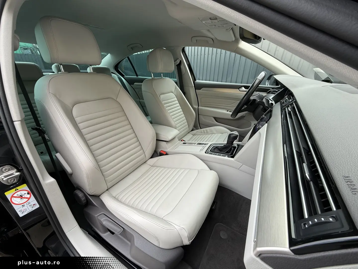 Volkswagen Passat B8 Highline - 2.0tdi   DSG   Facelift