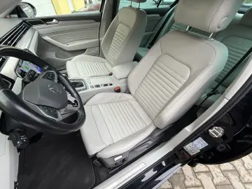 Volkswagen Passat B8 Highline - 2.0tdi   DSG   Facelift