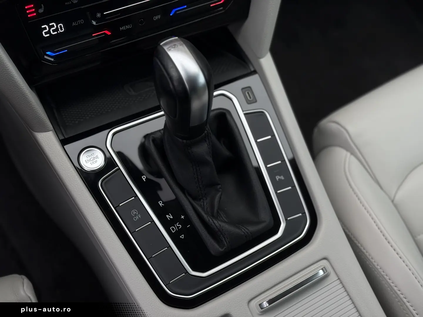 Volkswagen Passat B8 Highline - 2.0tdi   DSG   Facelift