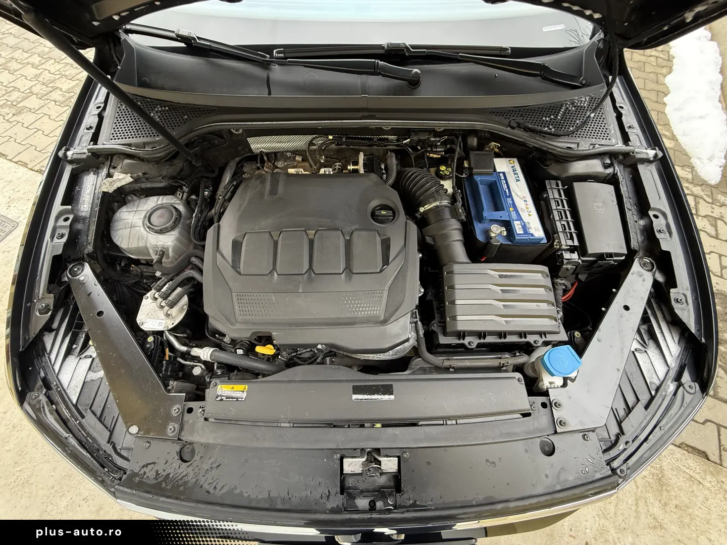 Volkswagen Passat B8 Highline - 2.0tdi   DSG   Facelift