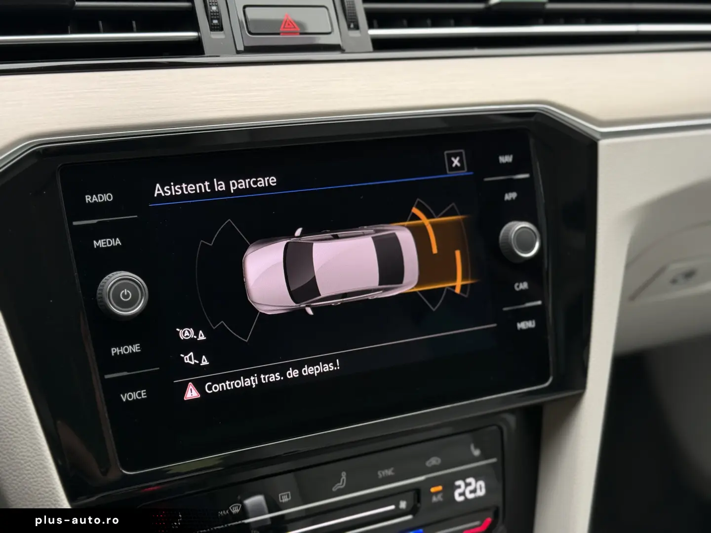 Volkswagen Passat B8 Highline - 2.0tdi   DSG   Facelift