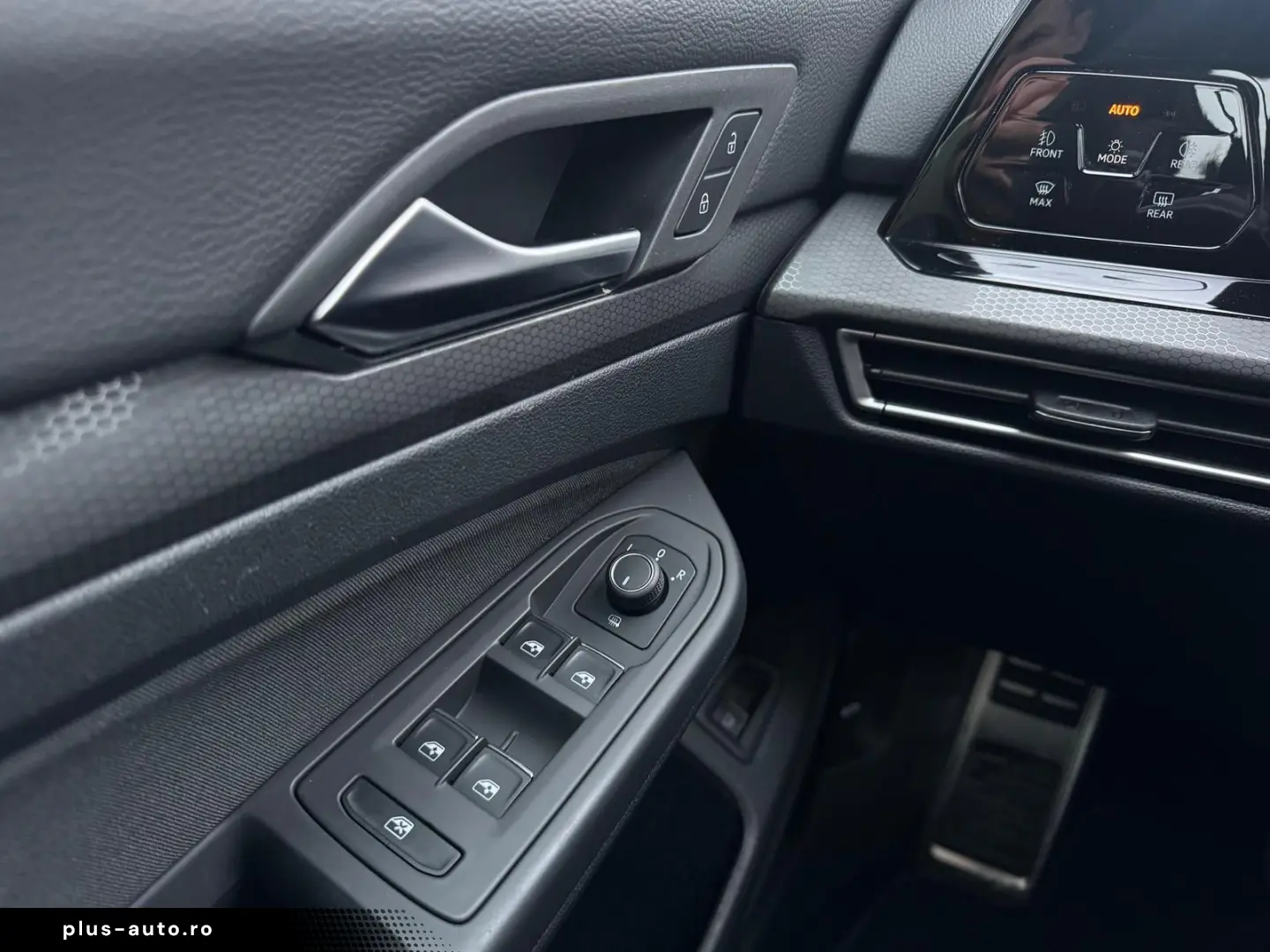 VW Golf GTE eHybrid 1.4 TSI ACC NAVI SITZHEIZUNG