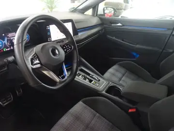 VW Golf VIII Lim. GTE eHybrid;MATRIX ACC NAV 19 GJR