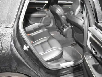 Volvo S90 AWD 2 0 Turbo Geartronic  R Design