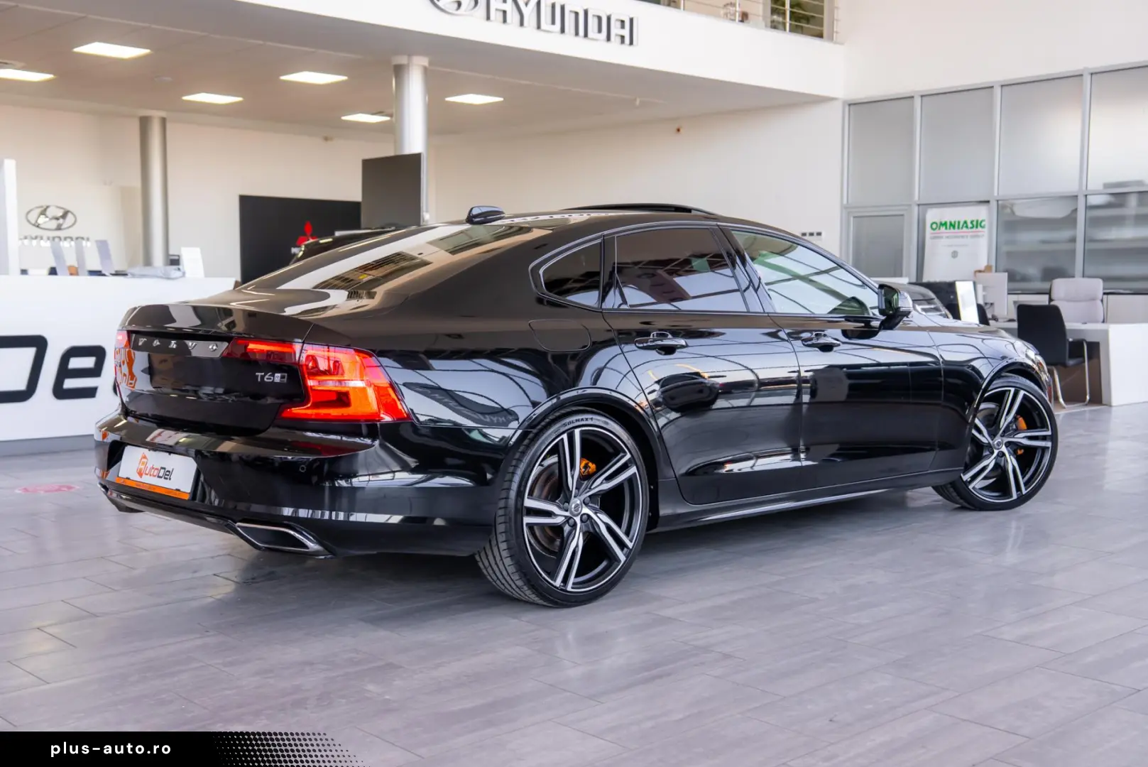 Volvo S90 AWD 2 0 Turbo Geartronic  R Design