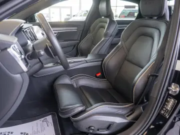 Volvo S90 AWD 2 0 Turbo Geartronic  R Design