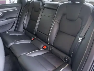 Volvo S90 AWD 2 0 Turbo Geartronic  R Design