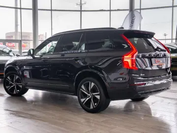 Volvo XC 90 T8 PHEV Core Bright AWD R-Desig