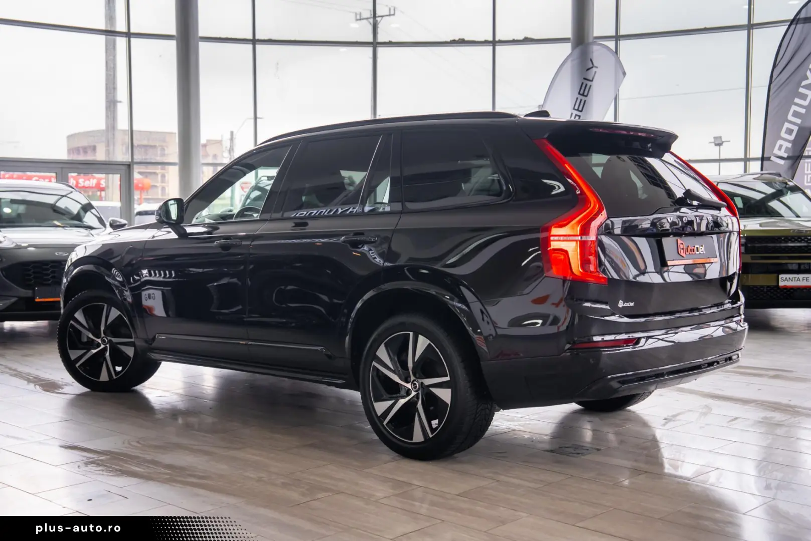 Volvo XC 90 T8 PHEV Core Bright AWD R-Desig