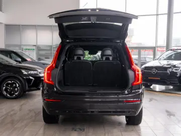 Volvo XC 90 T8 PHEV Core Bright AWD R-Desig