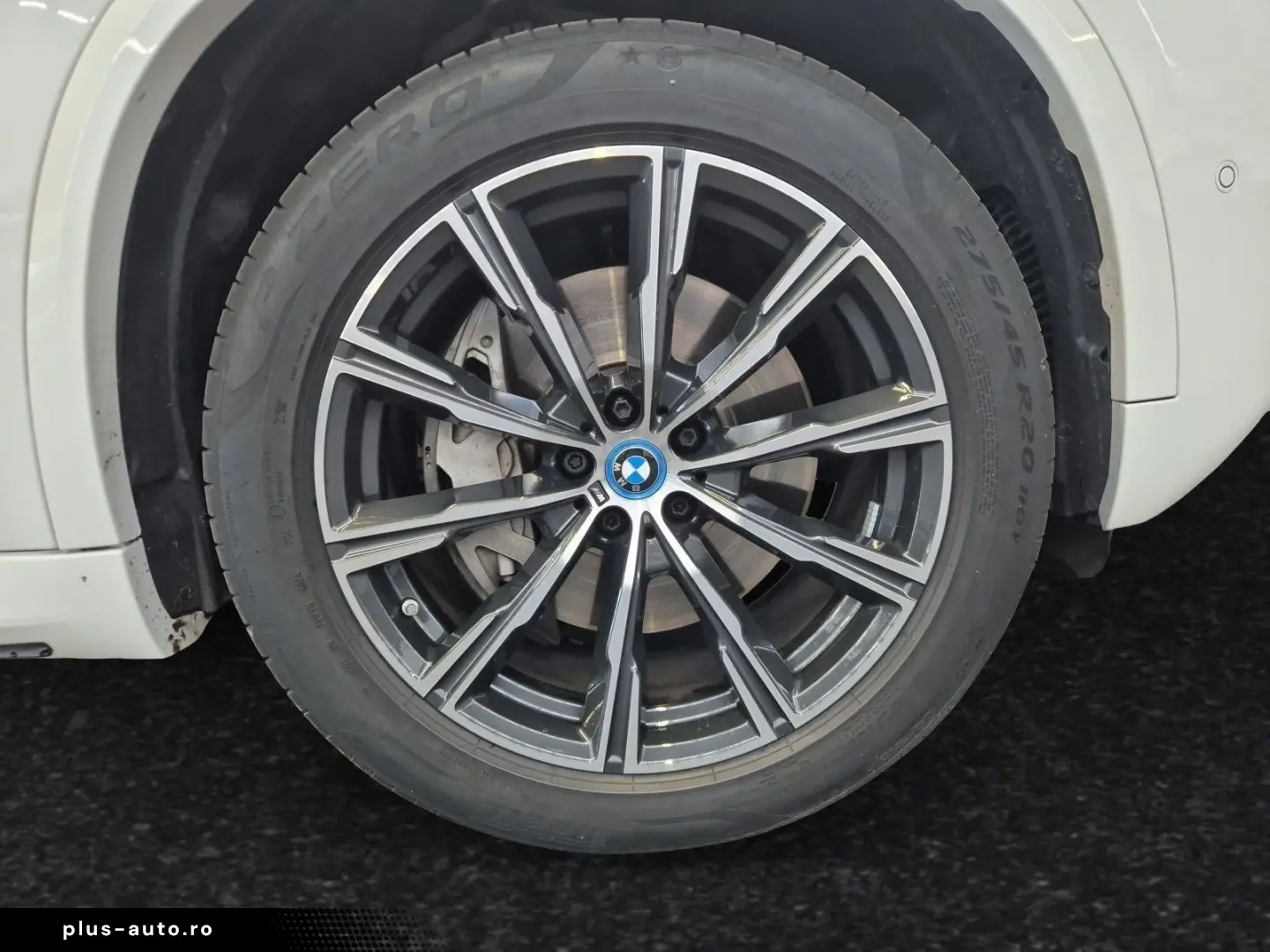 BMW X5 xDrive50e M Sport AHK Pano Autobahnass.