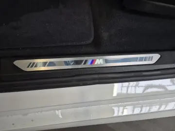 BMW X5 xDrive50e M Sport AHK Pano Autobahnass.