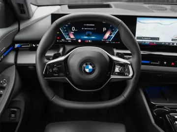 BMW Seria 5 520d AT MHEV