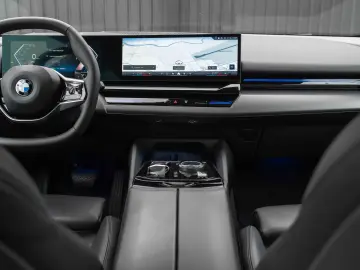 BMW Seria 5 520d AT MHEV