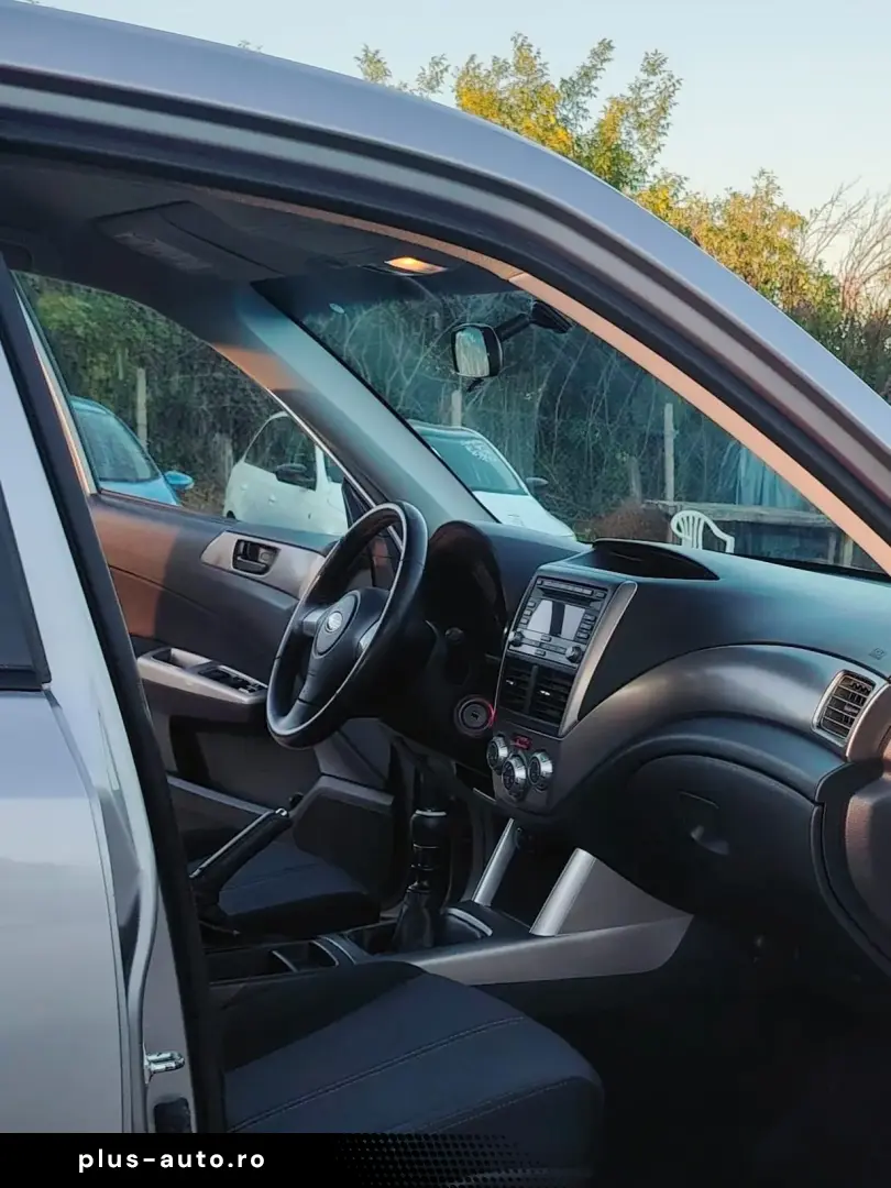 Subaru Forester 2.0 Diesel Trend 30 Jahre 4x4