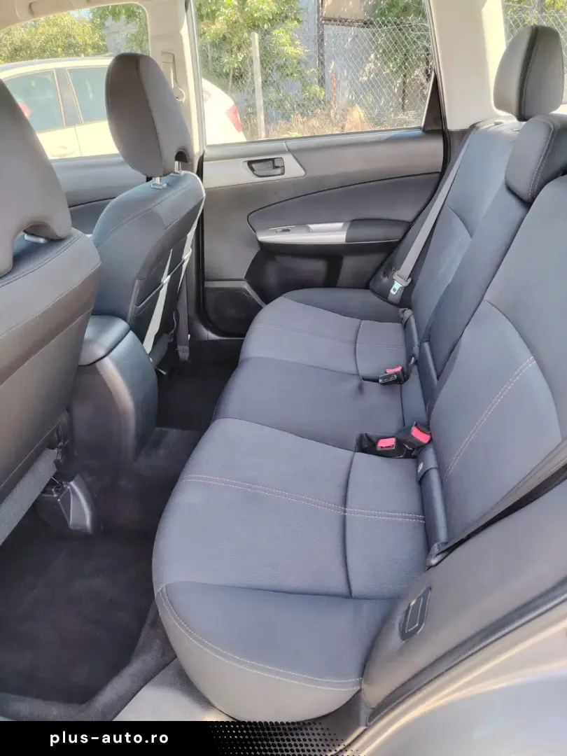 Subaru Forester 2.0 Diesel Trend 30 Jahre 4x4