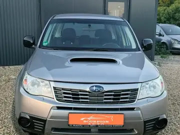 Subaru Forester 2.0 Diesel Trend 30 Jahre 4x4