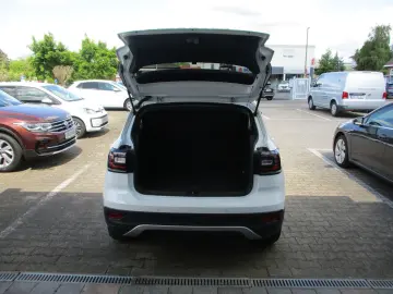 VW T-Cross Style DSG APP Navi KAM LED