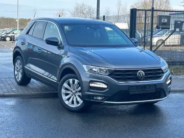 VW T-Roc 1.5 TSI Sport DSG Teilleder Navivorrüstung