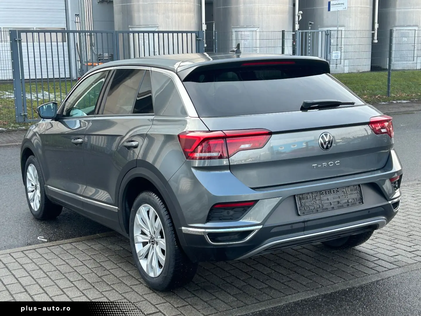 VW T-Roc 1.5 TSI Sport DSG Teilleder Navivorrüstung