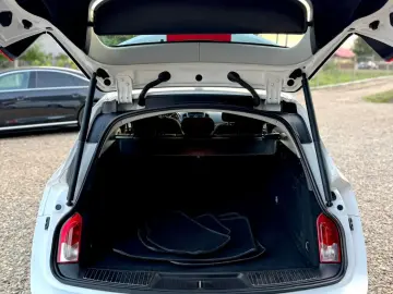 Opel Insignia Sports Tourer 2.0 CDTI Basis