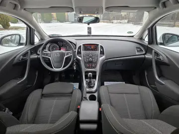 Opel Astra 2015 1.6 CDTI 110 CP euro 6