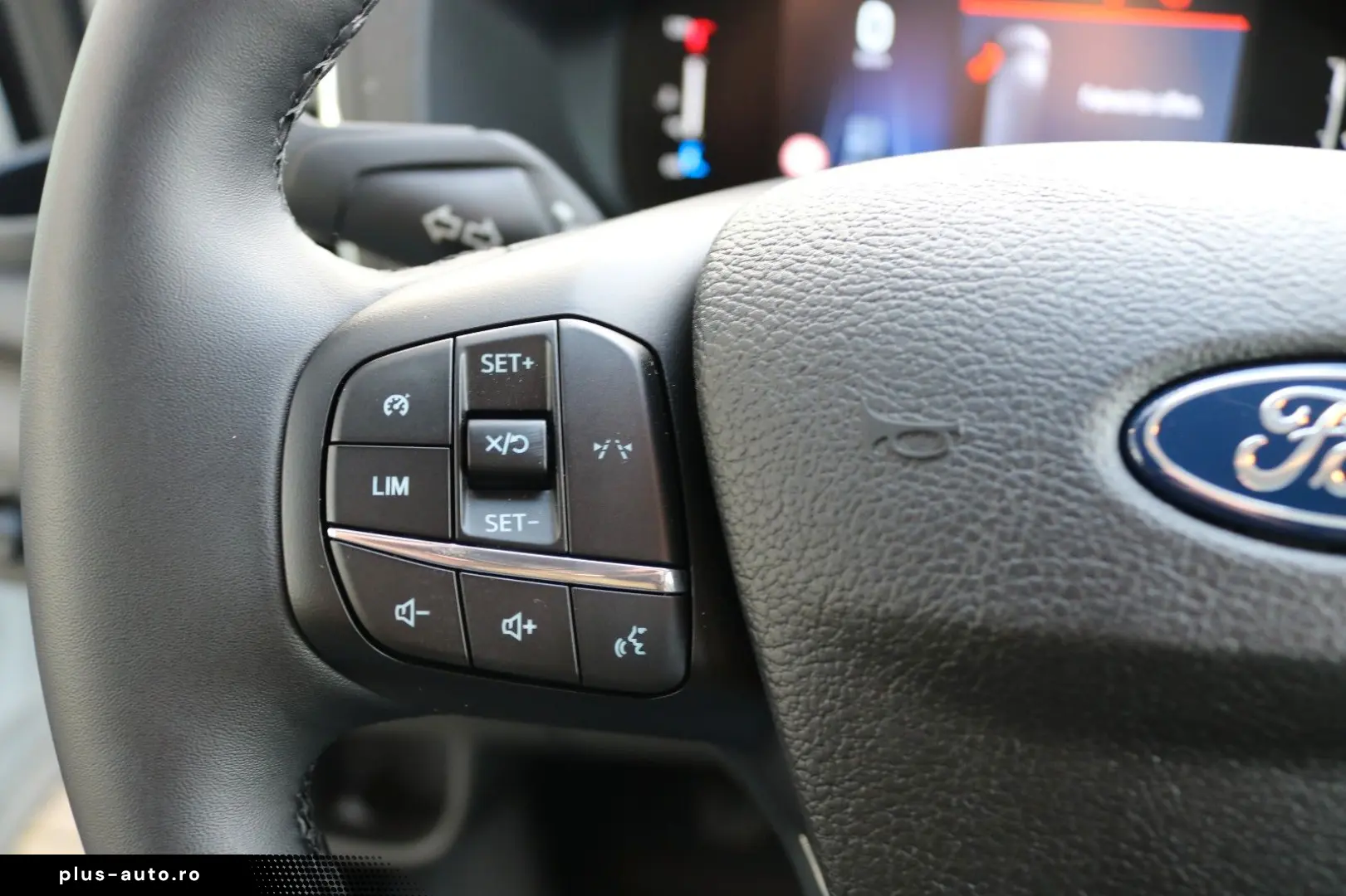 FORD Transit Pritsche 350 L2 Doppelkabine Trend