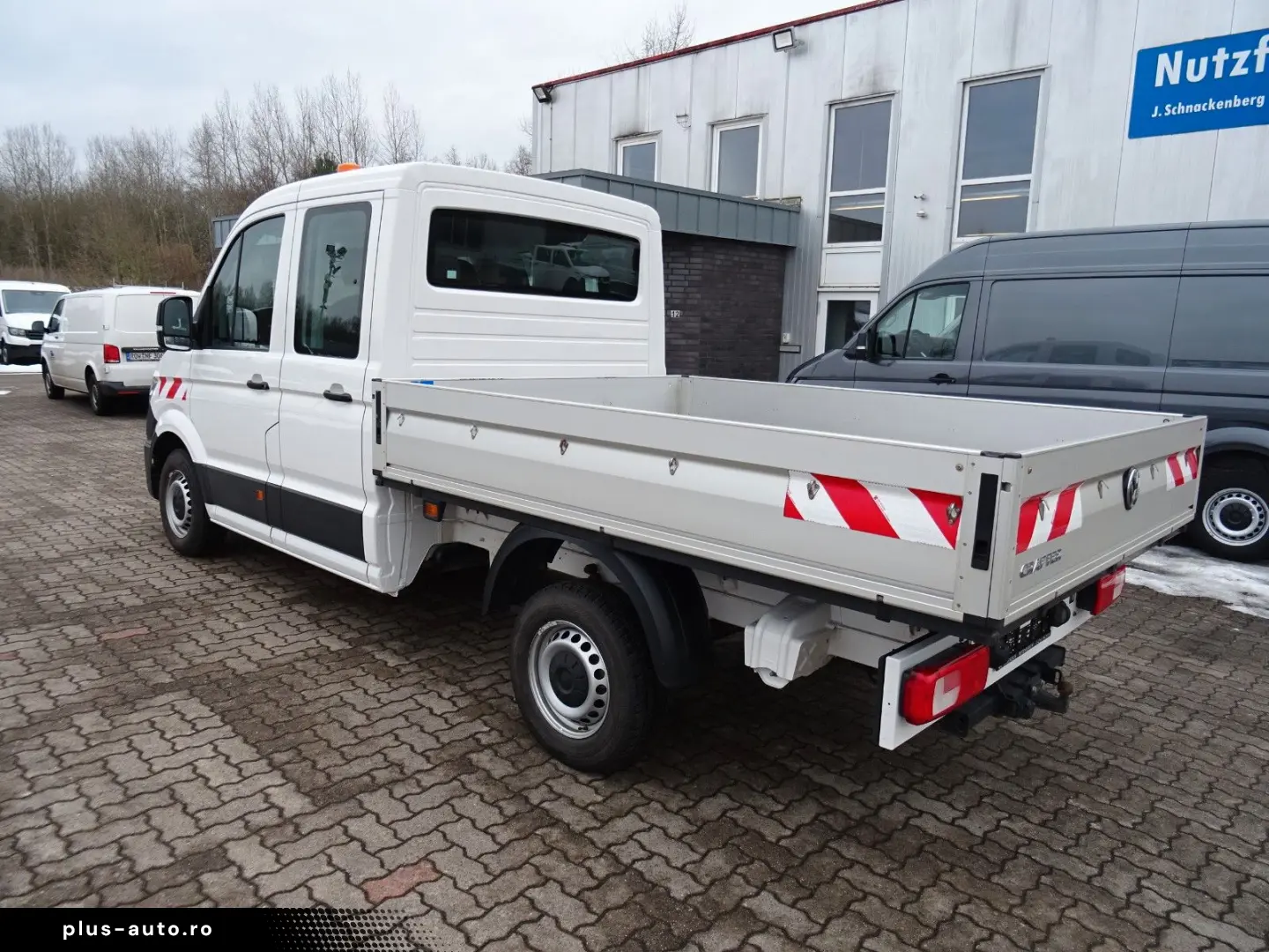 VW Crafter 35 Doka MR AHK 3.500 KG GRA APP GJR